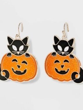 New Spooky Glow in Dark Black Cat in Pumpkin Jack o Lantern Nickel Free Earrings